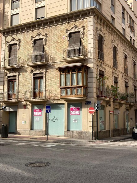 Retail in Murcia, Murcia for lease - Building Photo - Image 1 of 14