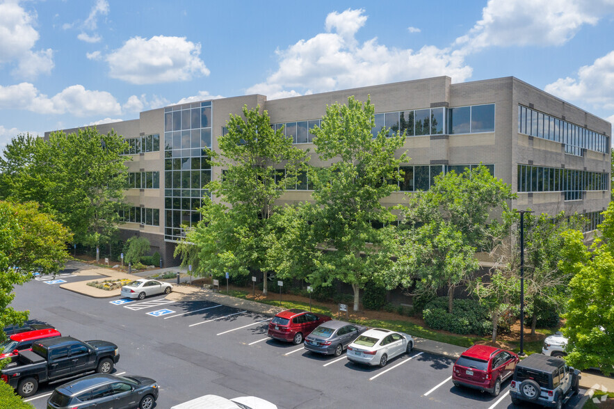 5141 Virginia Way, Brentwood, TN for lease - Primary Photo - Image 1 of 9