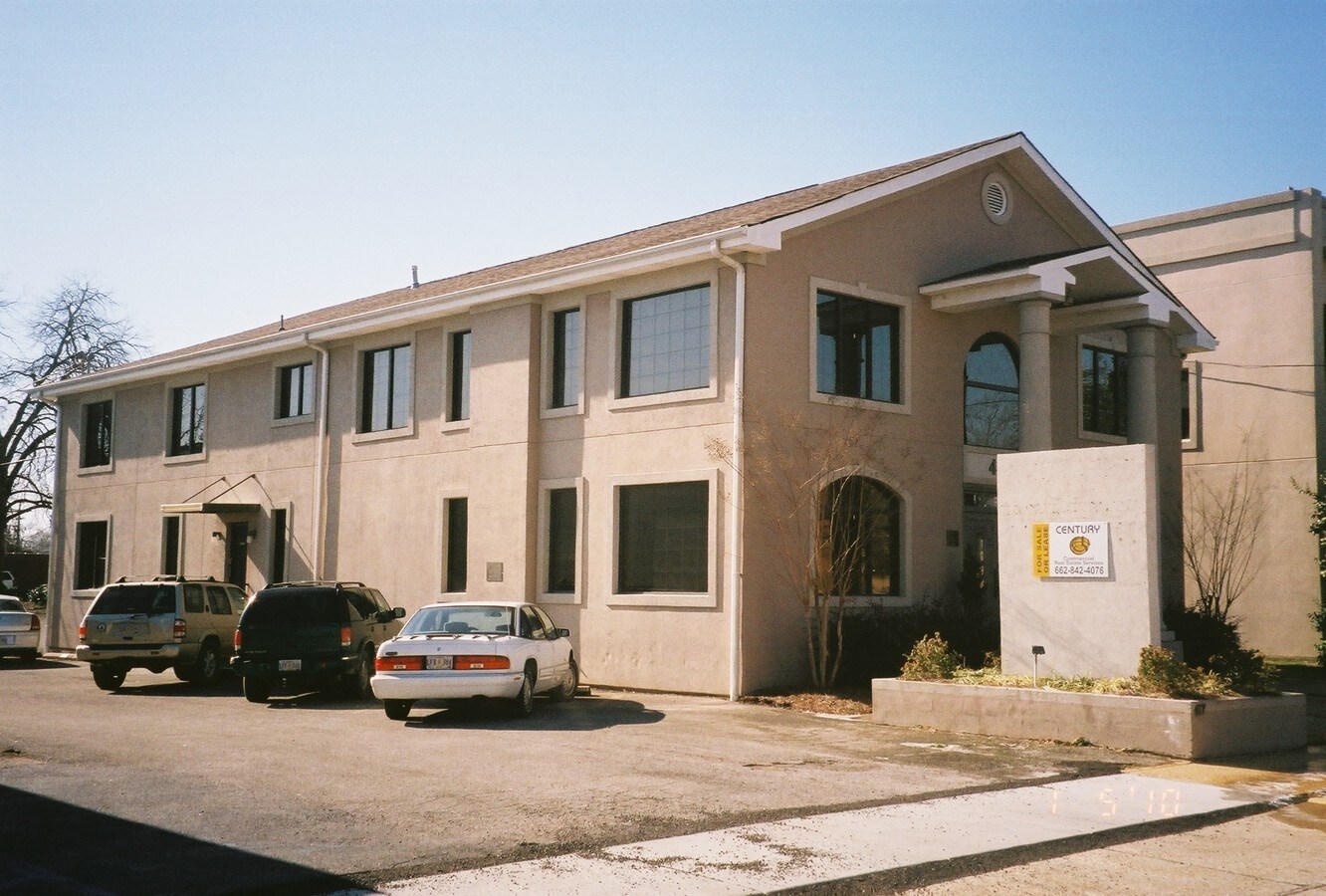 417 W Main St, Tupelo, MS 38804