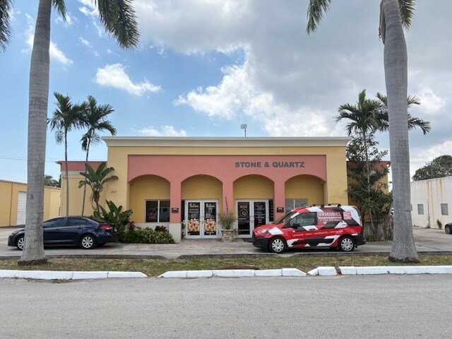 View Photo