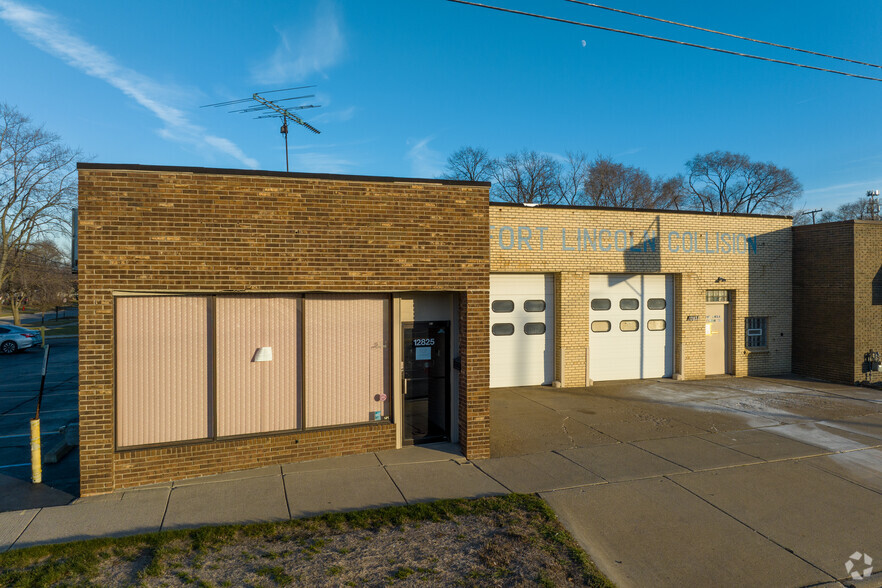 12825-12837 Dix Toledo Rd, Southgate, MI for sale - Primary Photo - Image 1 of 6