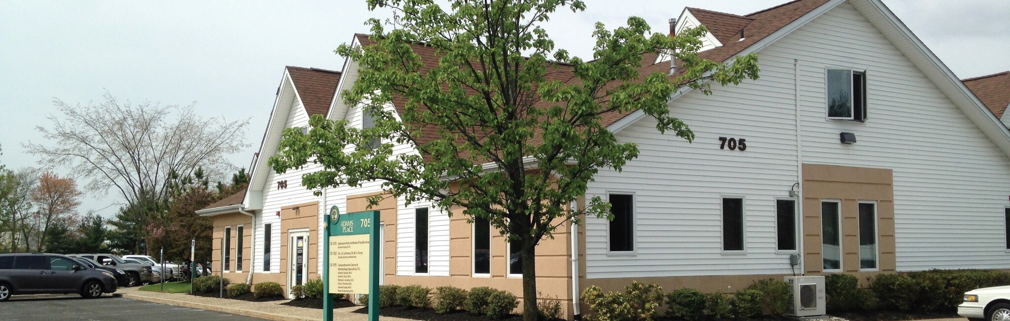 705 W White Horse Rd, Voorhees, NJ 08043