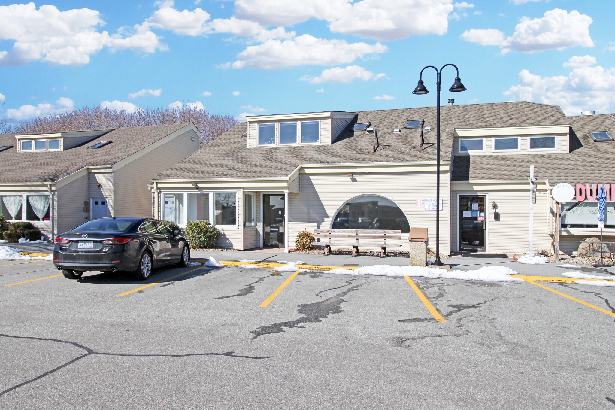 55 Beach St, Westerly, RI 02891