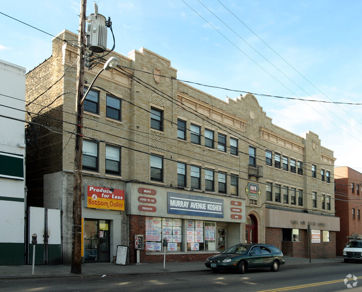 1918 Murray Ave, Pittsburgh, PA for lease - Building Photo - Image 2 of 4