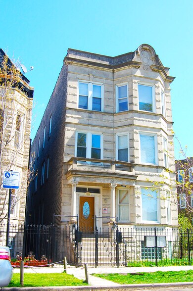 1239 S Spaulding Ave, Chicago, IL for sale - Building Photo - Image 1 of 1