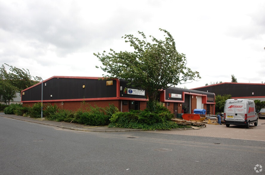 Springhead Rd, Northfleet for lease - Building Photo - Image 2 of 3