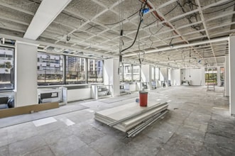 31 Rue De La Fédération, Paris for lease Interior Photo- Image 2 of 3