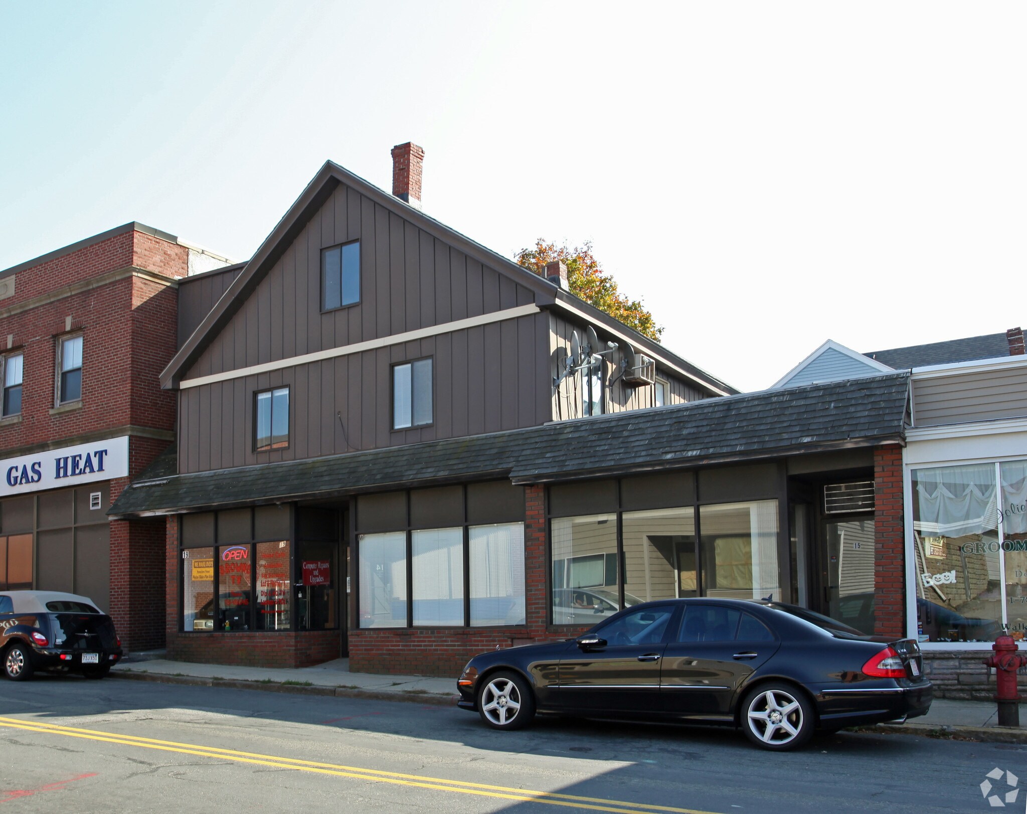 7 Montvale Ave, Woburn, MA for sale Primary Photo- Image 1 of 1