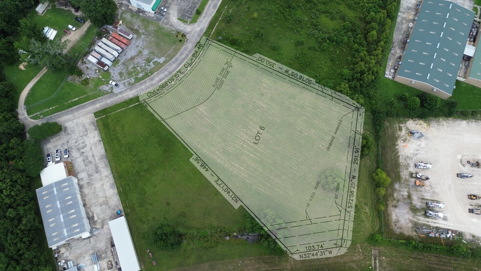 13130 Chene Ave, Baton Rouge, LA for sale - Primary Photo - Image 1 of 5