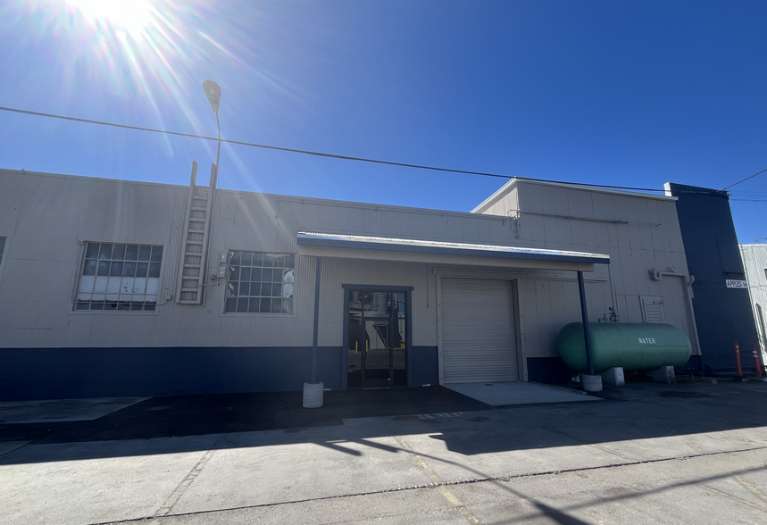 480 W Beach St, Watsonville, CA for lease - Building Photo - Image 2 of 8