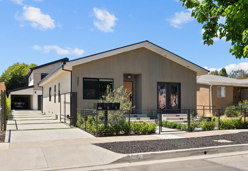9051 Lucerne Ave, Culver City, CA for sale - Primary Photo - Image 1 of 39