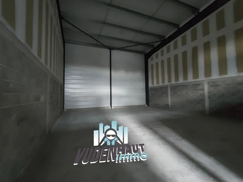 Flex in Lespinasse for lease - Interior Photo - Image 3 of 9