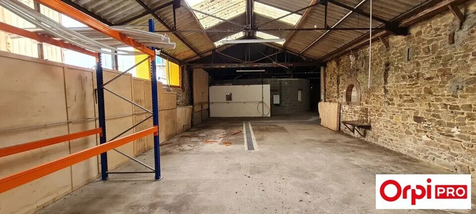 Industrial in Lamballe-Armor for lease Interior Photo- Image 1 of 5