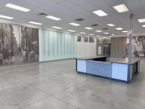 1925 E Market St, Harrisonburg, VA for lease Interior Photo- Image 1 of 11