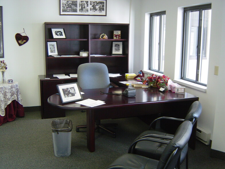 314 W Superior St, Duluth, MN for lease - Interior Photo - Image 2 of 6