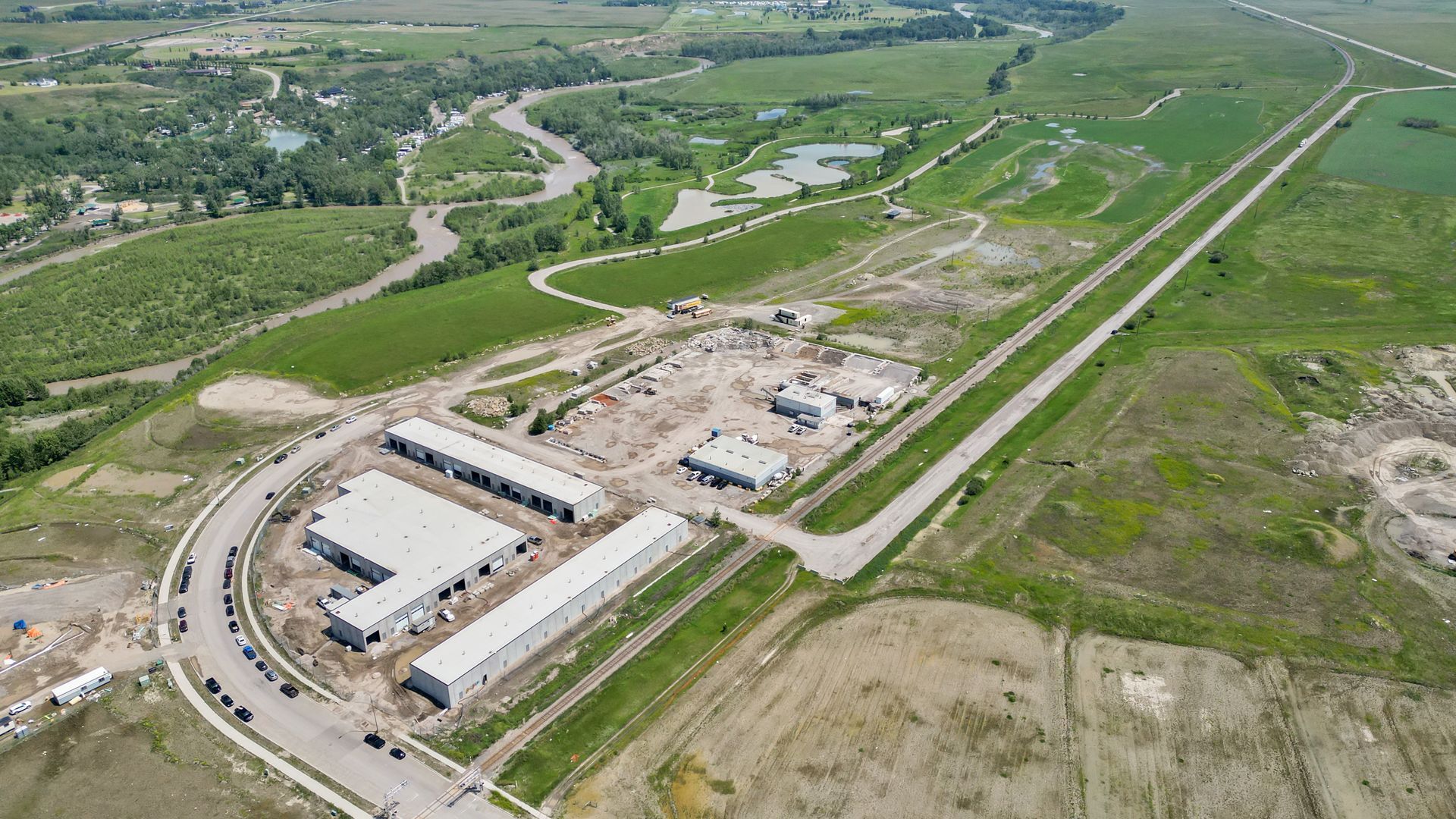 3800 Southbank Rd, Okotoks, AB for sale Primary Photo- Image 1 of 4