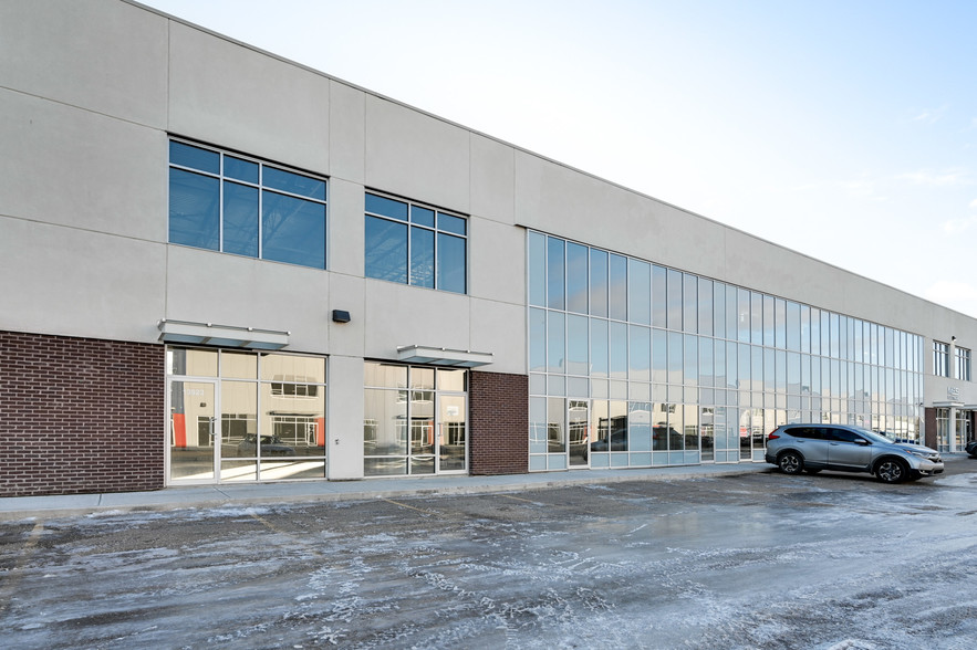 13903-13983 156th St NW, Edmonton, AB for lease - Building Photo - Image 3 of 19