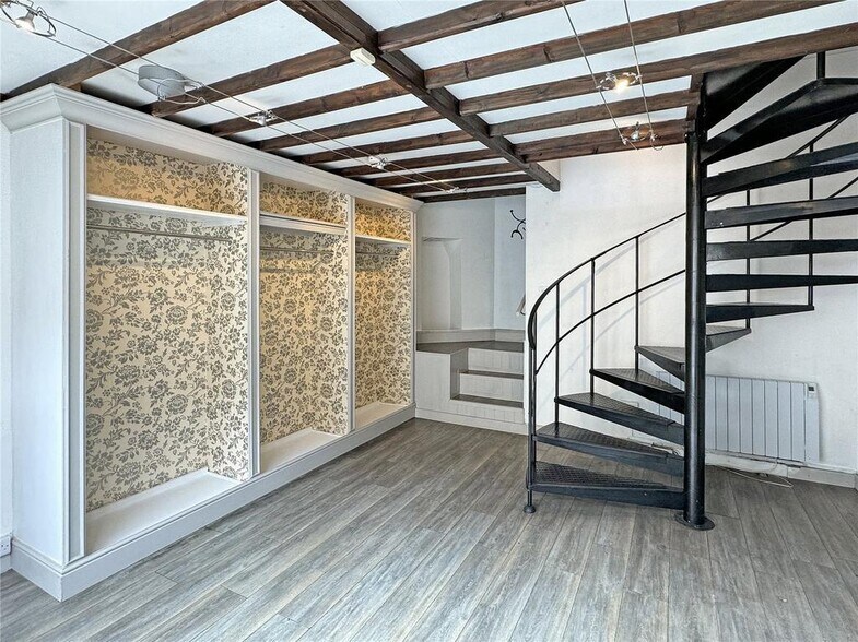 88A New St, Petworth for lease - Building Photo - Image 2 of 10