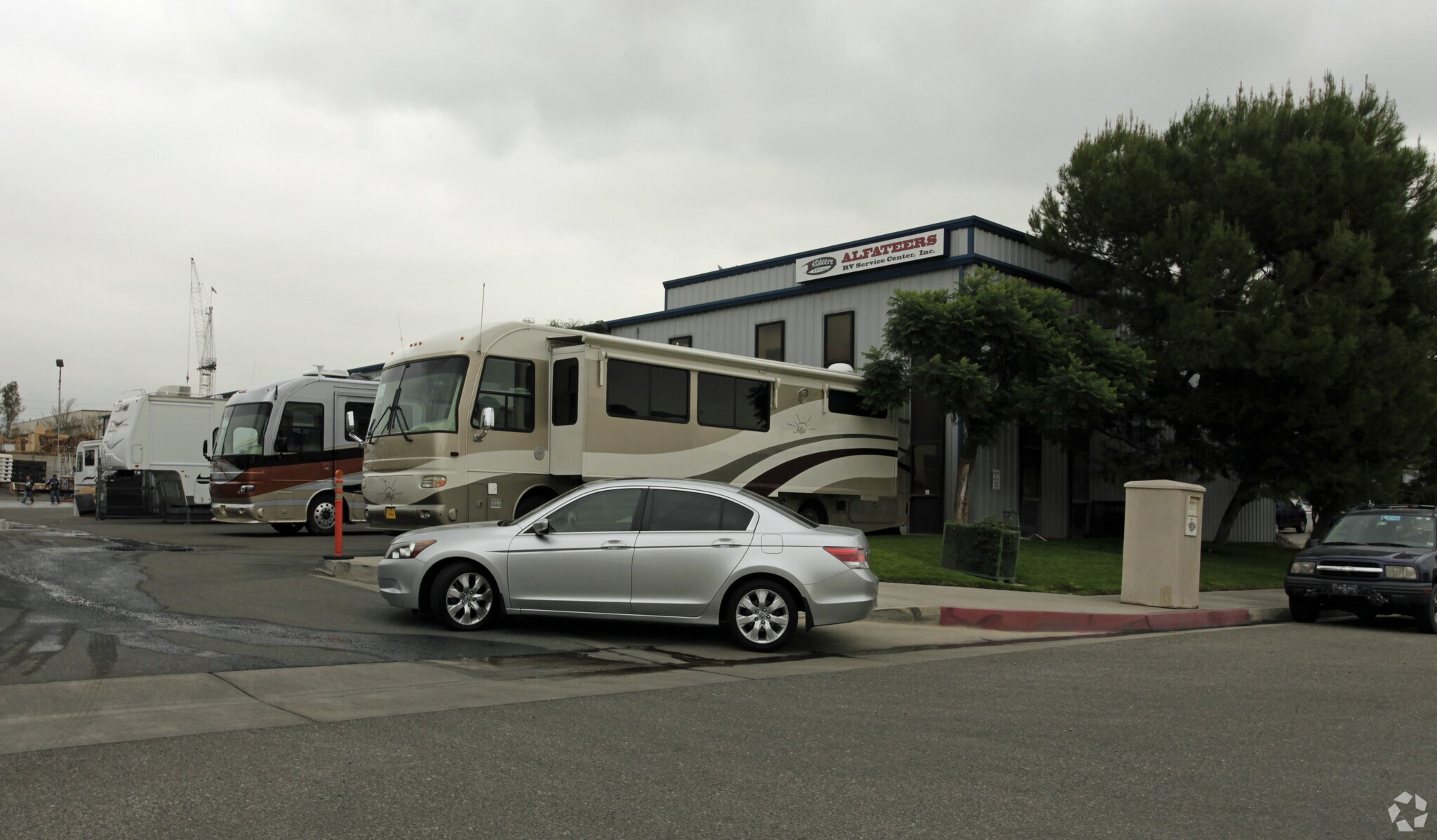 14620 Rancho Vista, Fontana, CA for lease Primary Photo- Image 1 of 4