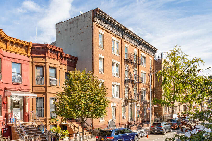 553 58th St, Brooklyn, NY for sale - Primary Photo - Image 1 of 1