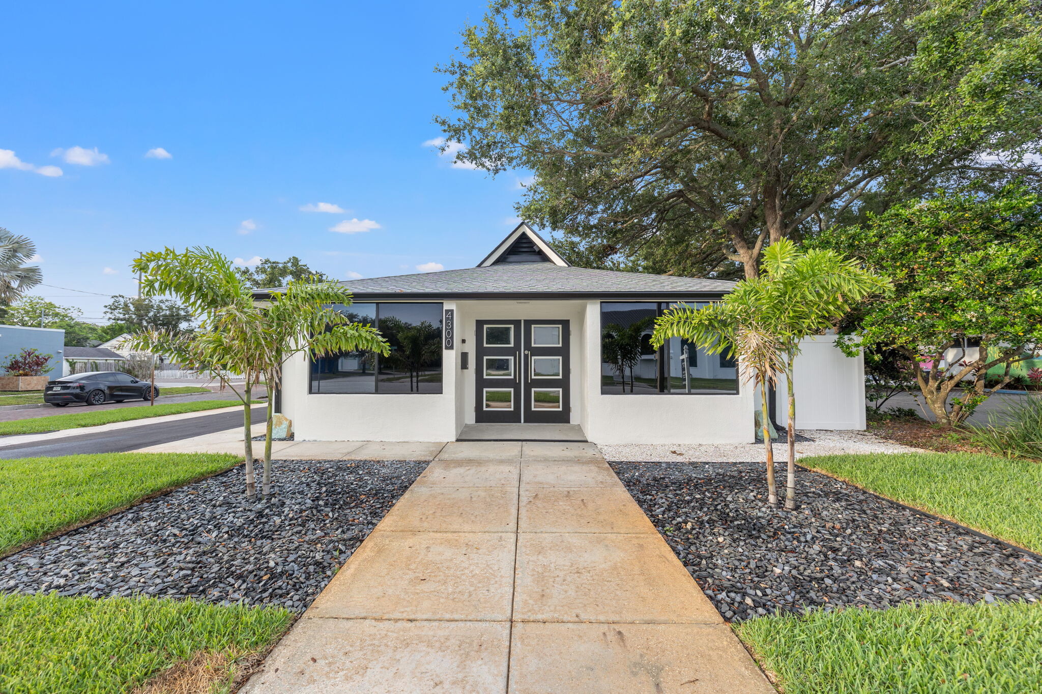 4300 Central Ave, Saint Petersburg, FL for sale Primary Photo- Image 1 of 1