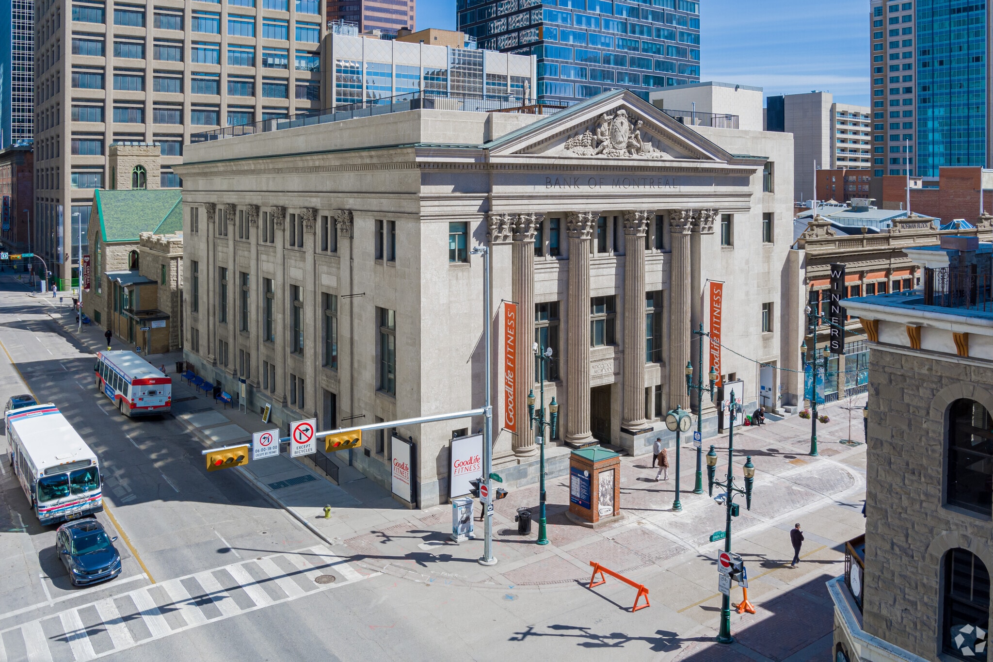 140 8th Ave SW, Calgary, AB for lease Building Photo- Image 1 of 3