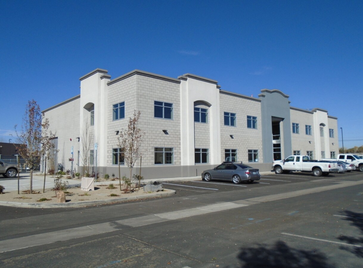 5450 Mill St, Reno, NV 89502