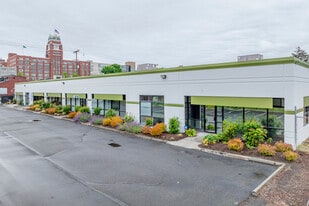 $4,499 - Prime Ft Loft/Warehouse in Sodo! - Warehouse