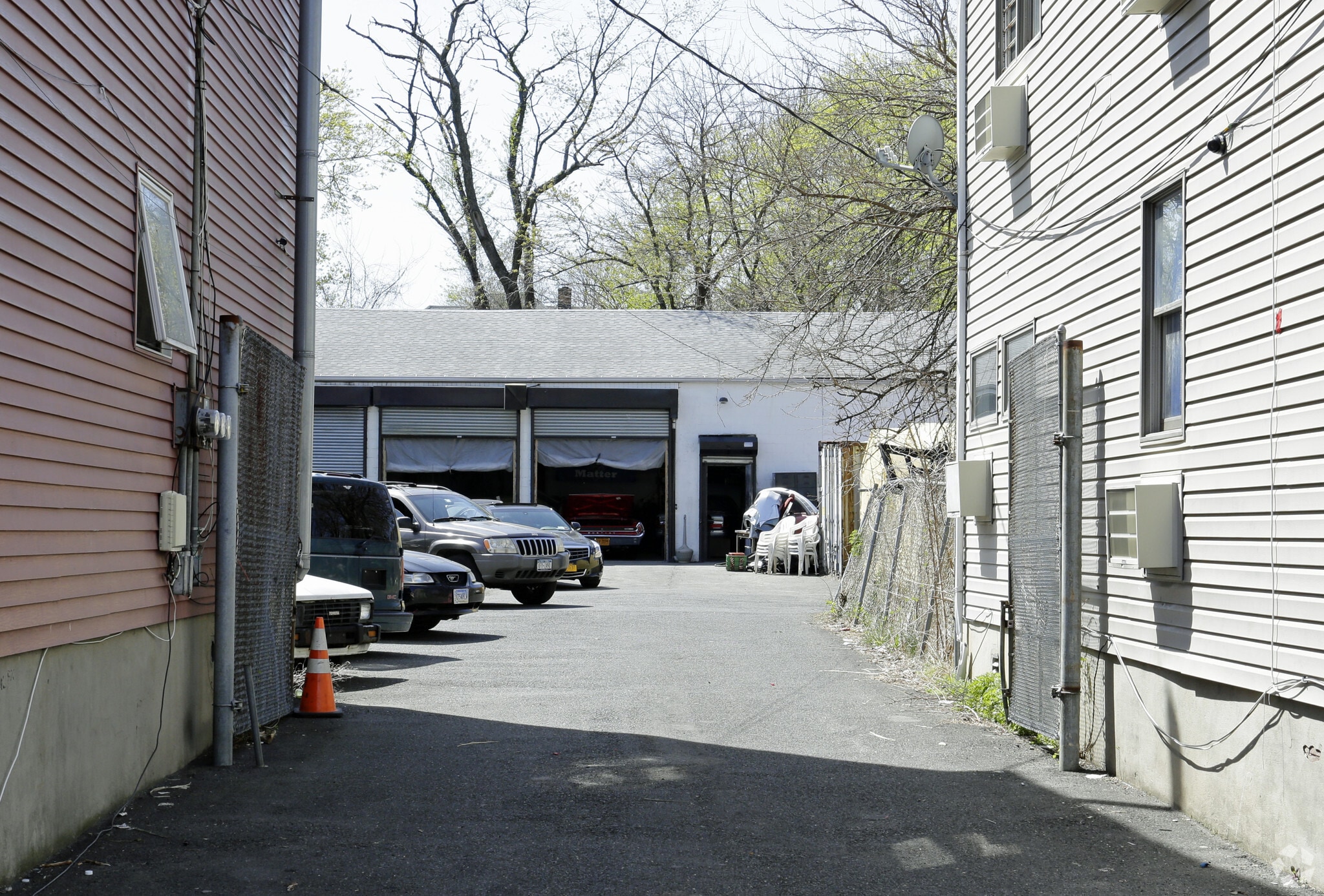 62 Barker St, Staten Island, NY for sale Primary Photo- Image 1 of 1