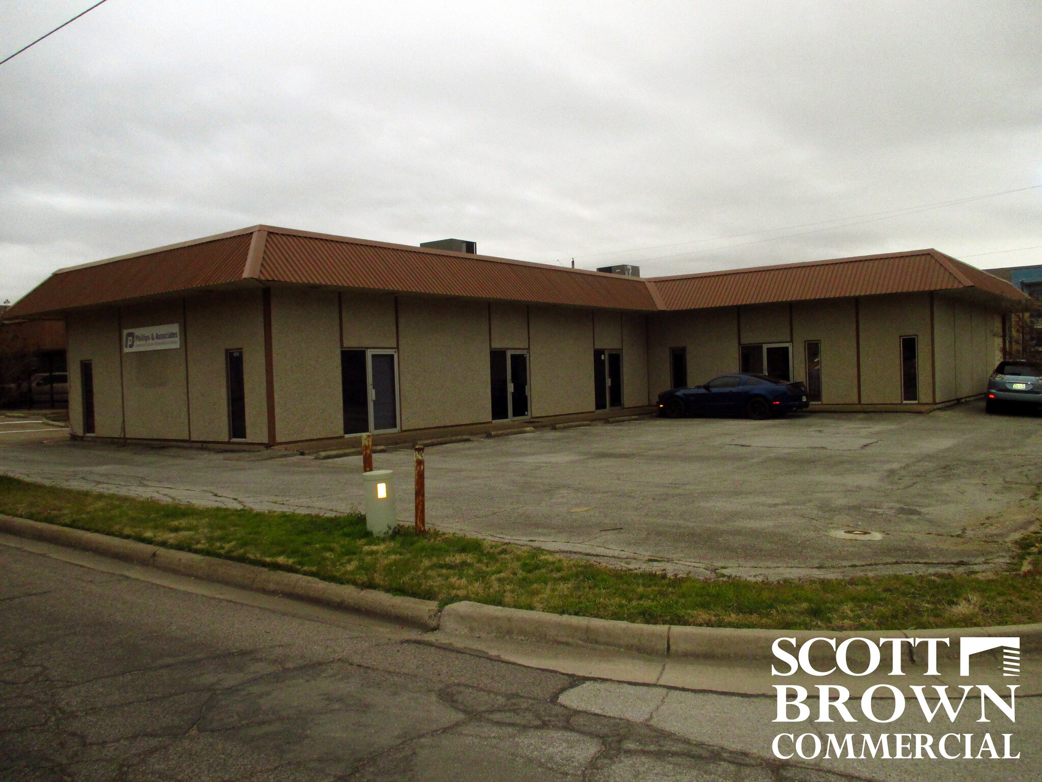 1020 W Main St, Arlington, TX for sale Building Photo- Image 1 of 1