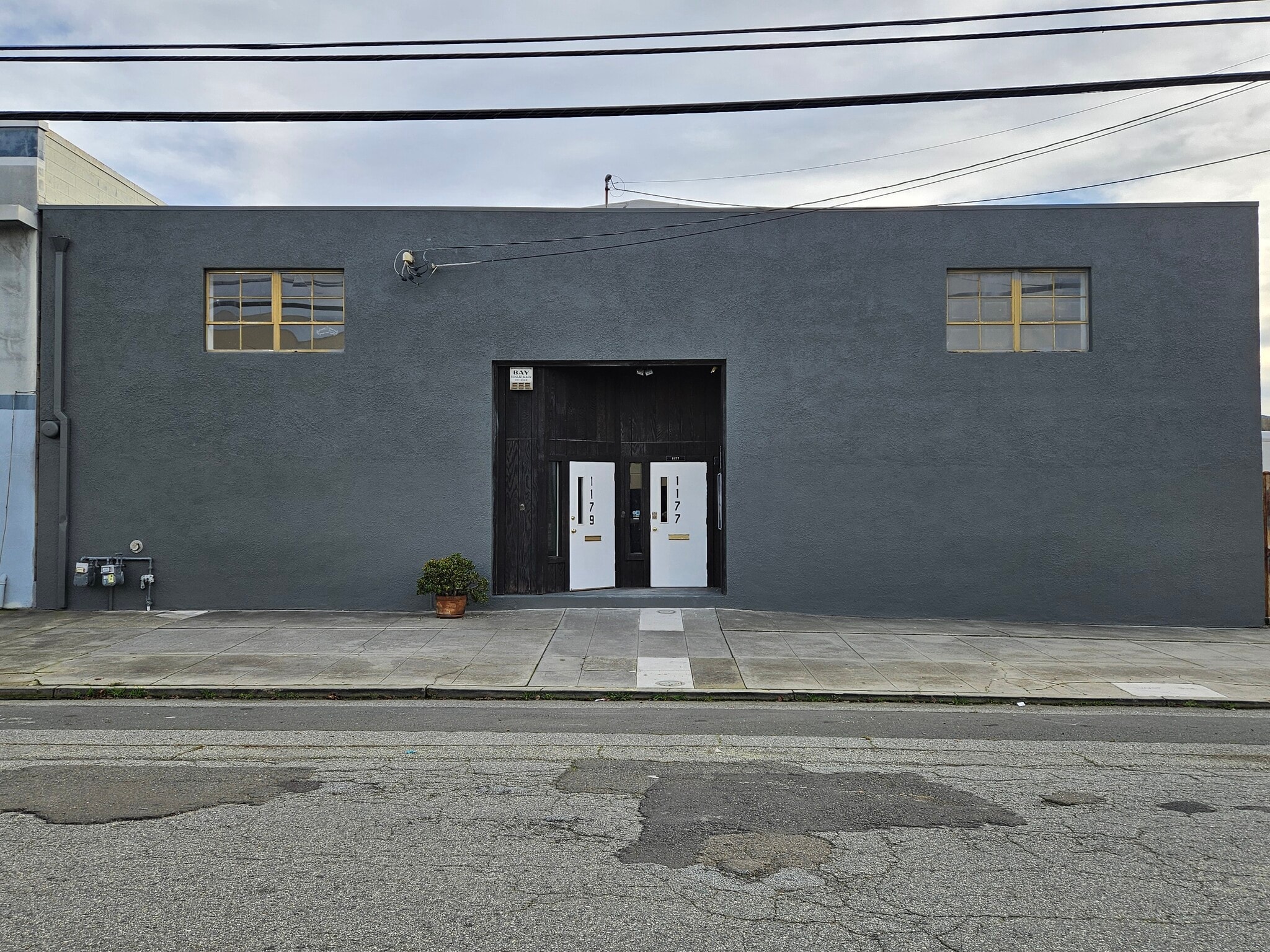 1177 65th St, Oakland, CA for sale Building Photo- Image 1 of 9