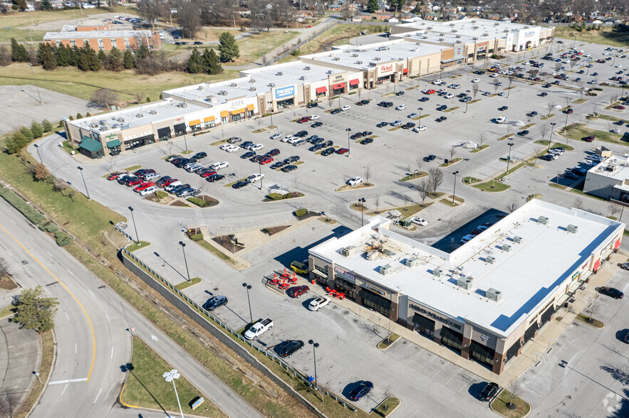 4901 Outer Loop, Louisville, KY for lease - Aerial - Image 2 of 7