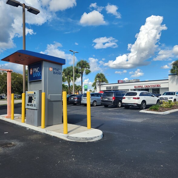 1155 S Dale Mabry Hwy, Tampa, FL for lease - Building Photo - Image 3 of 15