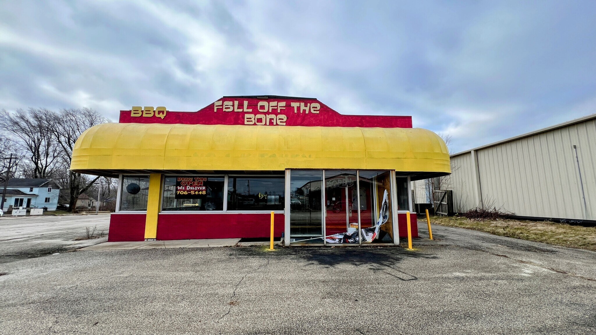 973 E Eldorado, Decatur, IL for sale Building Photo- Image 1 of 1