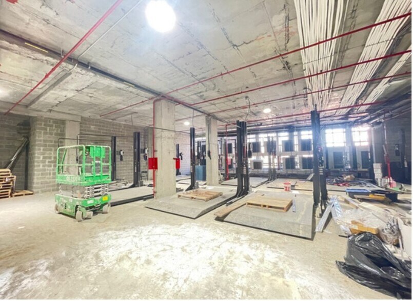 136-20 Maple Ave, Flushing, NY for sale - Interior Photo - Image 1 of 1