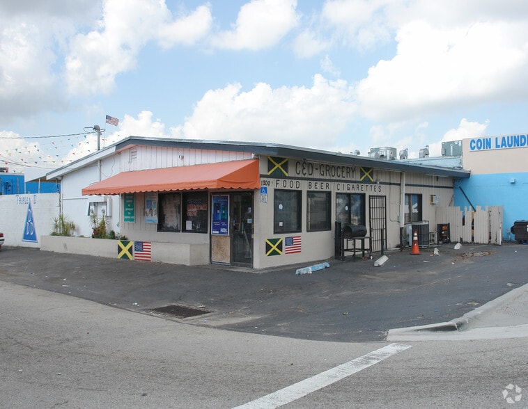 1200 W Sunrise Blvd, Fort Lauderdale, FL for sale - Primary Photo - Image 1 of 4