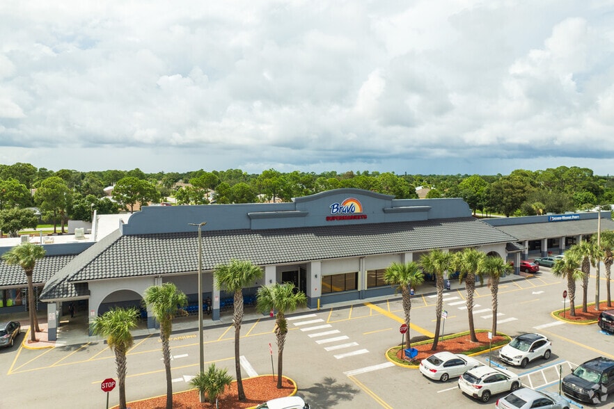 2806-2850 SW Port St Lucie Blvd, Port Saint Lucie, FL for lease - Building Photo - Image 2 of 4