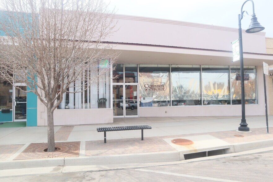 210 Clayton St, Brush, CO for sale - Primary Photo - Image 1 of 1