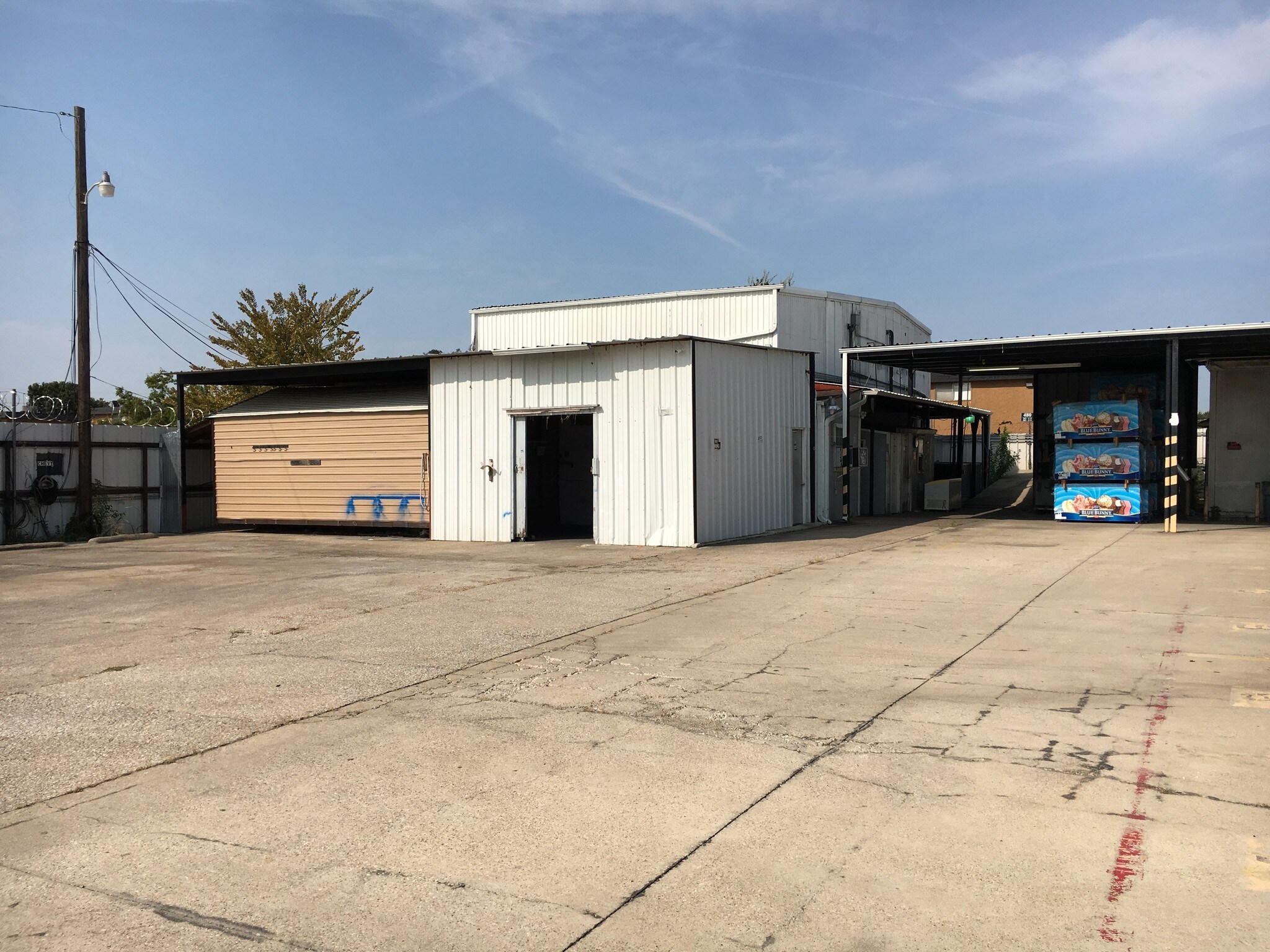 1512 W Irving Blvd, Irving, TX for sale Primary Photo- Image 1 of 1