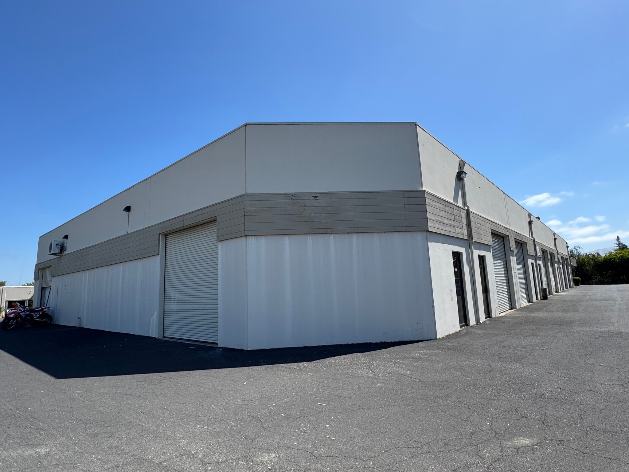 75 Executive Ave, Rohnert Park, CA for lease Building Photo- Image 1 of 3