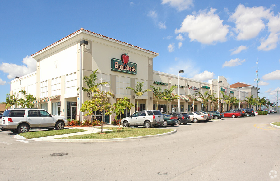 6001-6095 N University Dr, Tamarac, FL for sale - Building Photo - Image 1 of 1