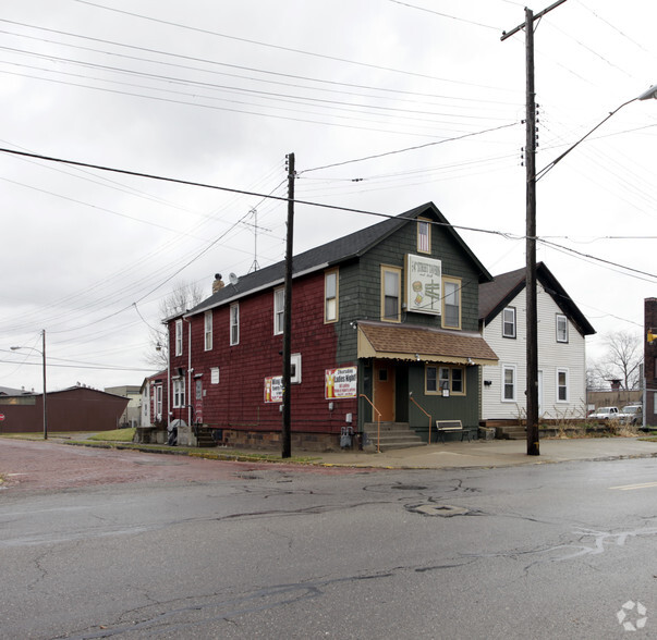 251 Hester Ave, Alliance, OH for lease - Building Photo - Image 1 of 2