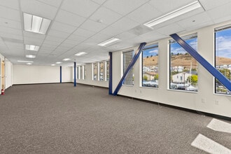 1160 Brickyard Cove Rd, Richmond, CA for lease Interior Photo- Image 2 of 3