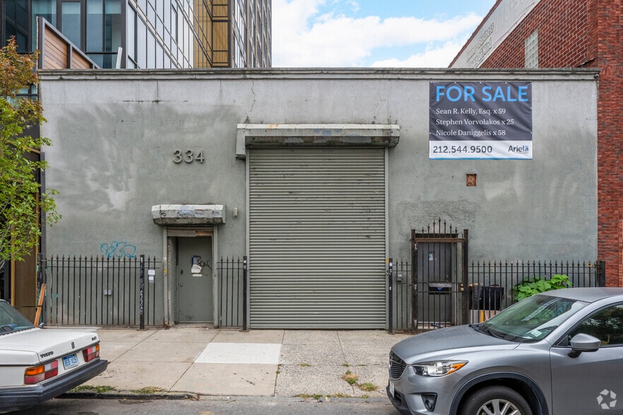 334 Douglass St, Brooklyn, NY for sale - Building Photo - Image 2 of 5