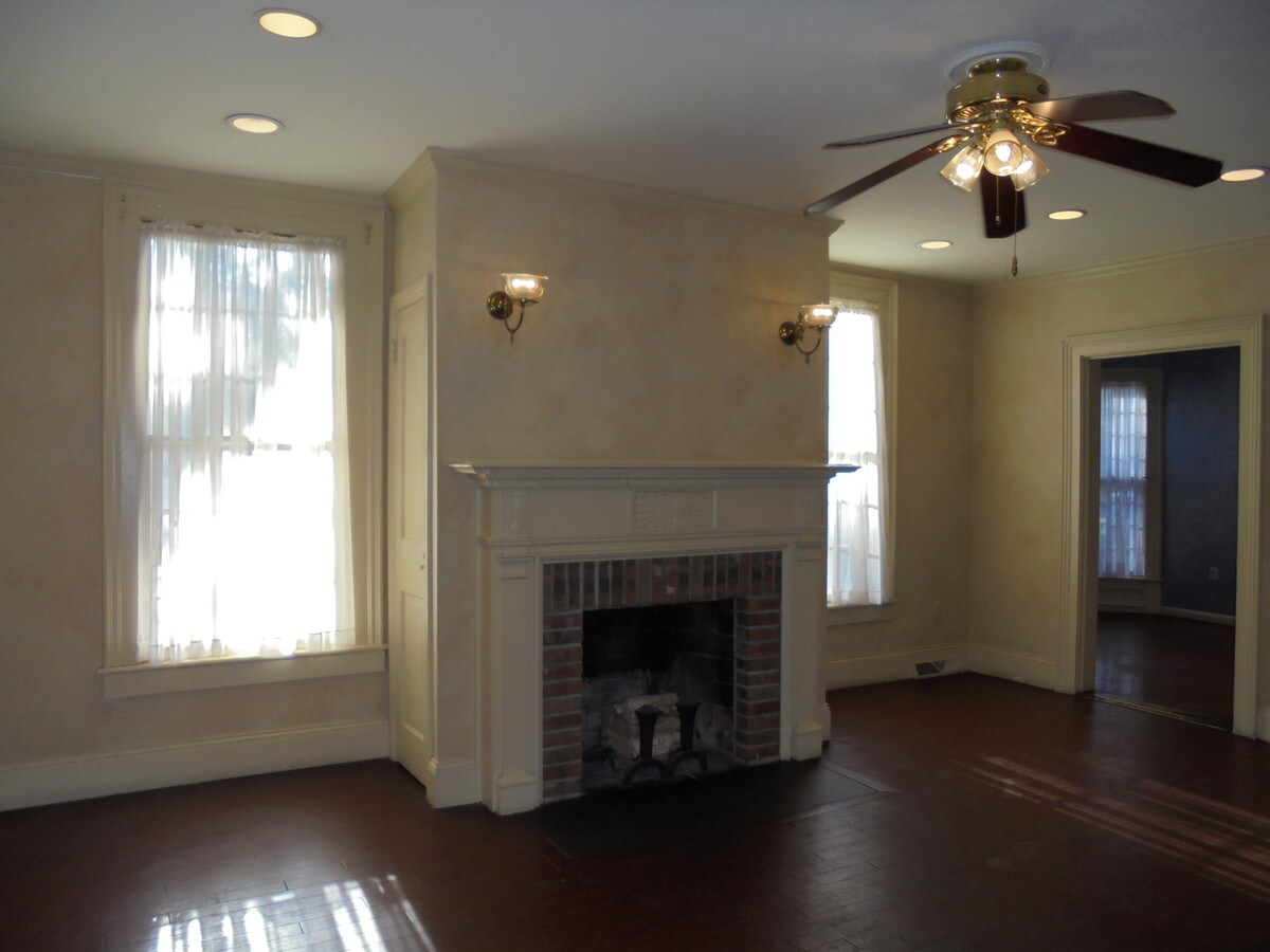 View Photo