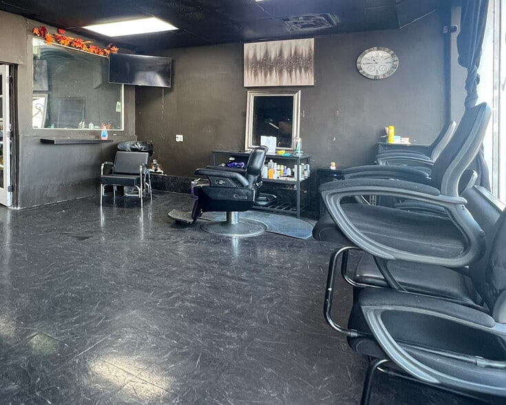 505-515 E Camelback Rd, Phoenix, AZ for lease - Building Photo - Image 3 of 15