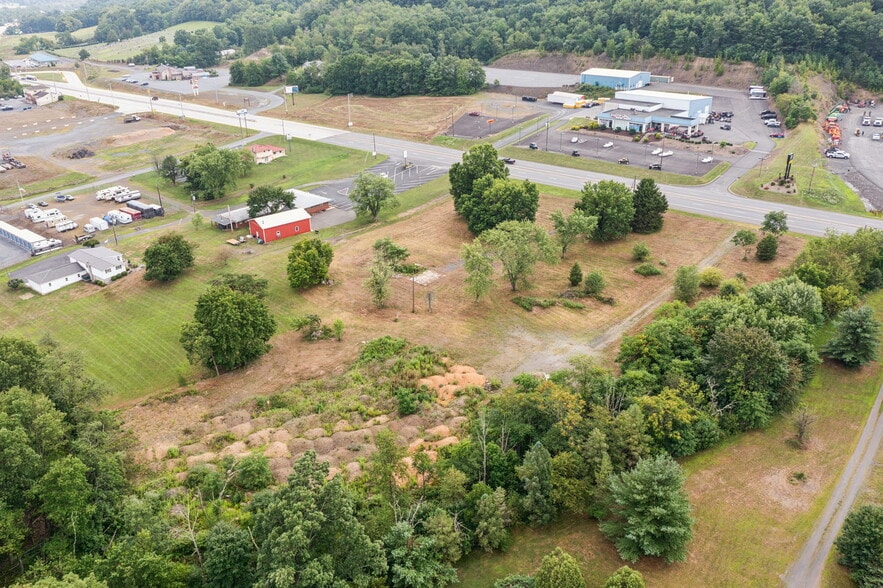 1193 Centre Tpke, Orwigsburg, PA for sale - Building Photo - Image 2 of 12