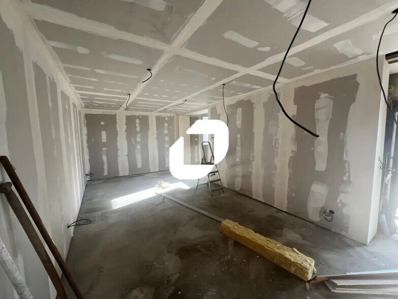 737 Route De Béthune, Lestrem for lease - Interior Photo - Image 2 of 8