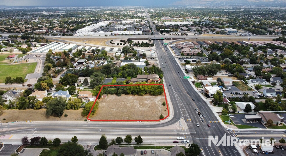 6196 S Redwood Rd, Taylorsville, UT for sale - Building Photo - Image 2 of 6