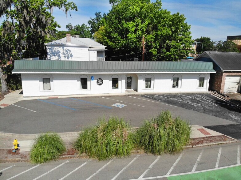 2111 Price St, Savannah, GA for sale - Primary Photo - Image 1 of 1